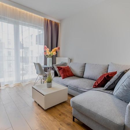 Home Apartament Metro Mlociny 97 Варшава Екстериор снимка