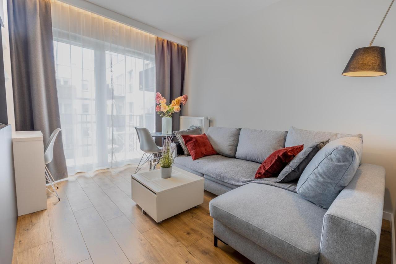 Home Apartament Metro Mlociny 97 Варшава Екстериор снимка
