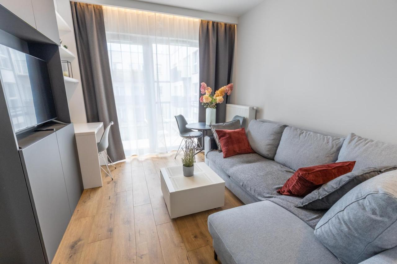 Home Apartament Metro Mlociny 97 Варшава Екстериор снимка